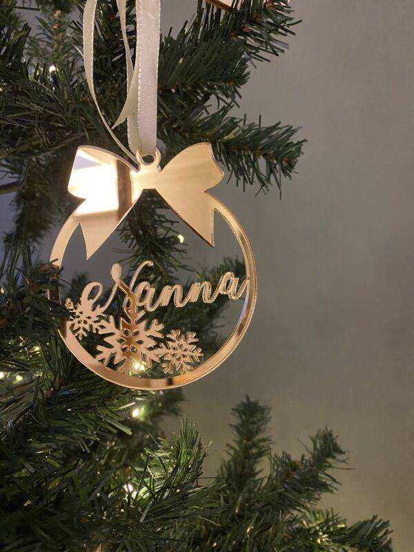 juleophæng med snefnug guld spejl til juletræet