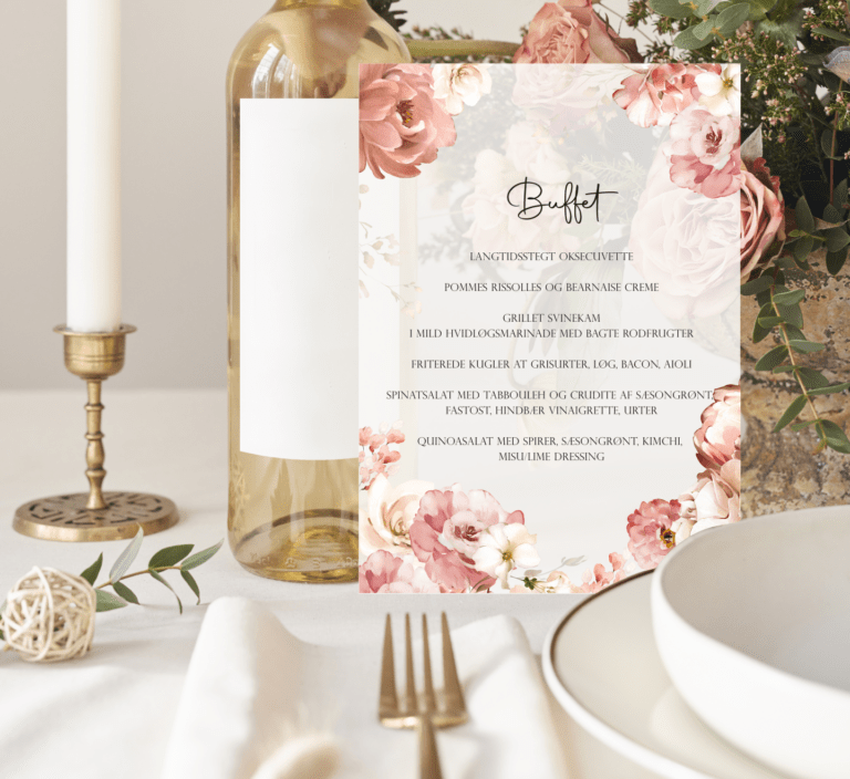 menukort i træ og akryl til bordet rosegold bloom konfirmation frosted akryl